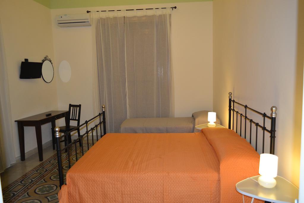 פלרמו B&B Palazzo Corvino חדר תמונה